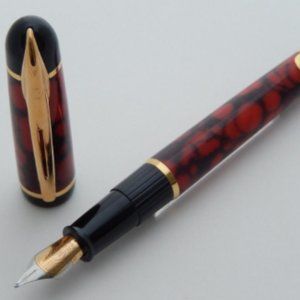 Waterman Paris France Phileas Fountain Pen Marble Red NEW